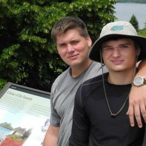 Meet your Posher, Seth